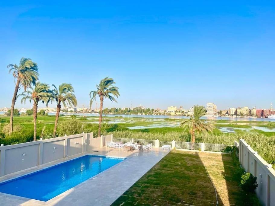 Royal Nile Villa - Nile View Apartment 1 Luxor Esterno foto