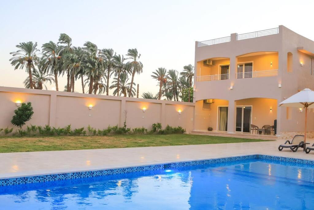 Royal Nile Villa - Nile View Apartment 1 Luxor Esterno foto