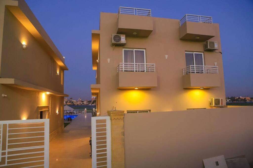 Royal Nile Villa - Nile View Apartment 1 Luxor Esterno foto
