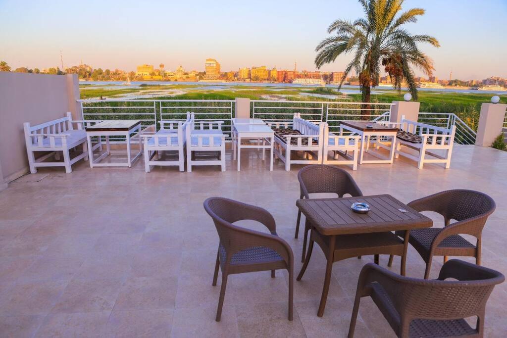 Royal Nile Villa - Nile View Apartment 1 Luxor Esterno foto